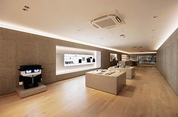 Hyundai Customer Experience Center Yokohama