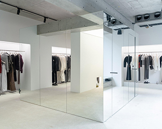 AMOMENTO TOKYO FLAGSHIP STORE